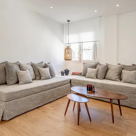 Blanche By Aristotelous Square Apartment